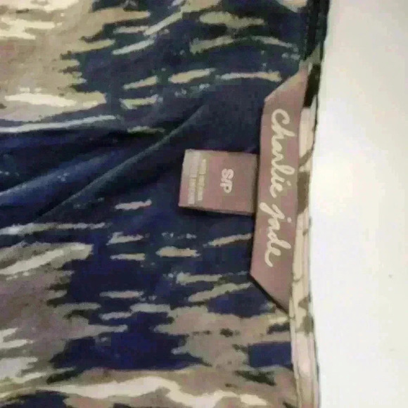 Charlie Jade Women's Romper with pockets and belt size small, - Picture 8 of 16